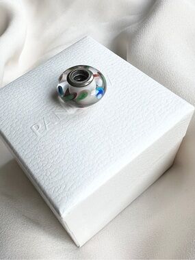 PANDORA FOLKLORE MURANO GLASS CHARM